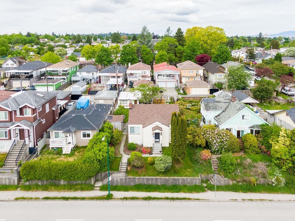 4525 Knight Street, Vancouver